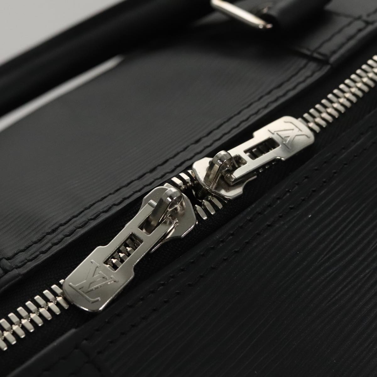 LOUIS VUITTON Epi LV × Supreme Keepall Bandouliere 55 Bag M53433 LV 95128S