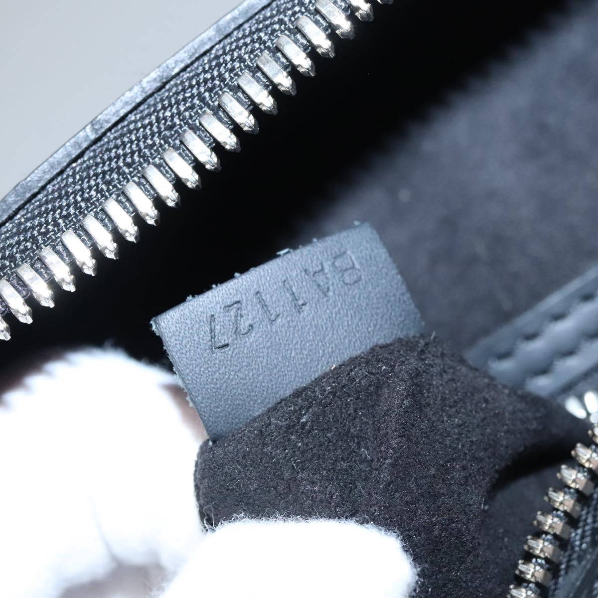 LOUIS VUITTON Epi LV × Supreme Keepall Bandouliere 55 Bag M53433 LV 95128S