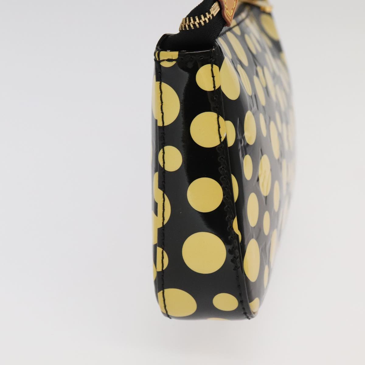 LOUIS VUITTON Vernis Yayoi Kusama Pochette Accessoires Black M91427 95256