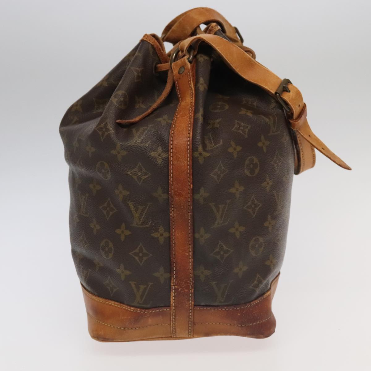 LOUIS VUITTON Monogram Noe Shoulder Bag M42224 LV 95286