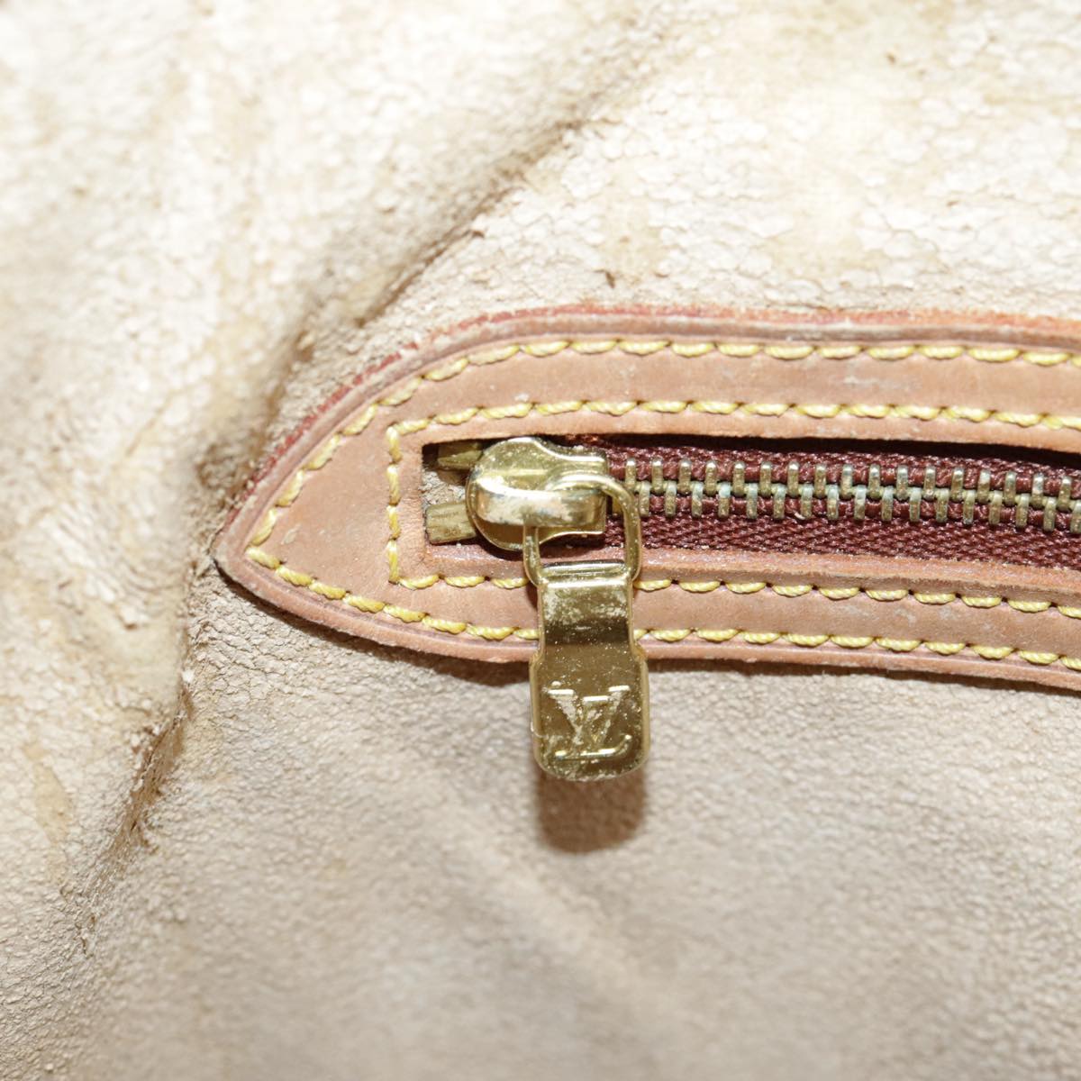 LOUIS VUITTON Monogram Bucket GM Shoulder Bag M42236 LV 95499