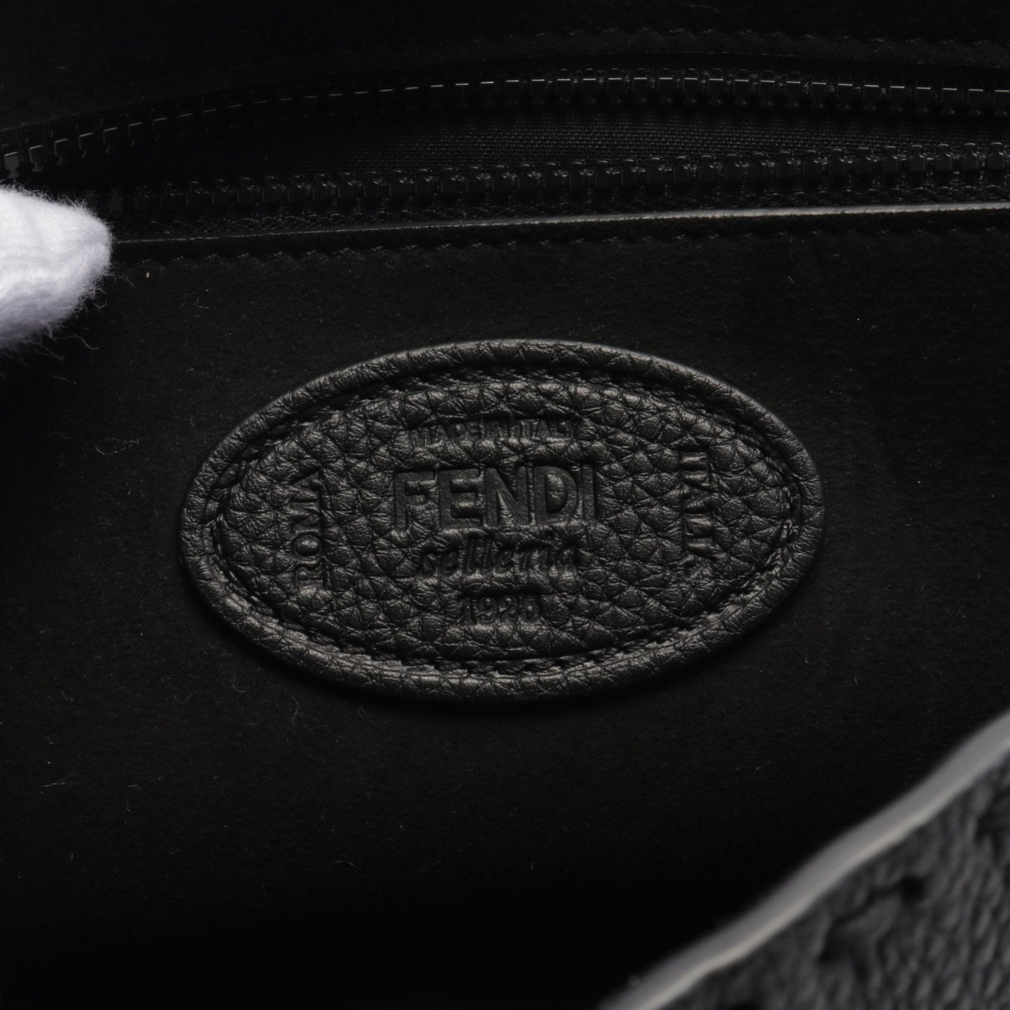Luxury Fendi Bucket Selleria Handbag Leather Black 2WAY