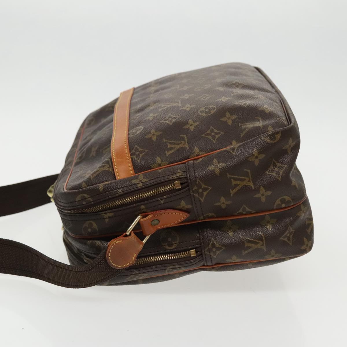 LOUIS VUITTON Monogram Reporter GM Shoulder Bag M45252 LV 95747