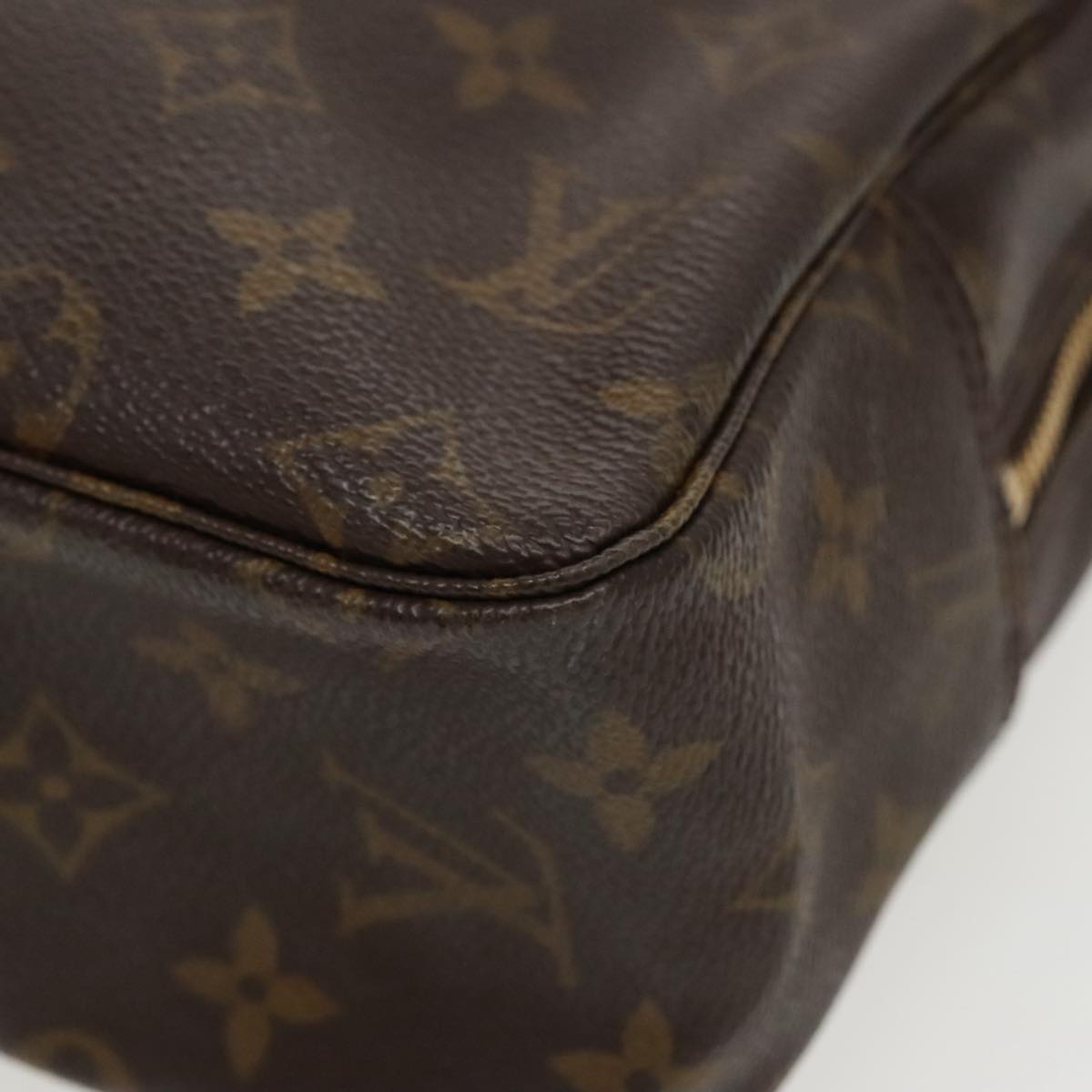 LOUIS VUITTON Monogram Trousse Toilette 28 Clutch Bag M47522 LV 95761