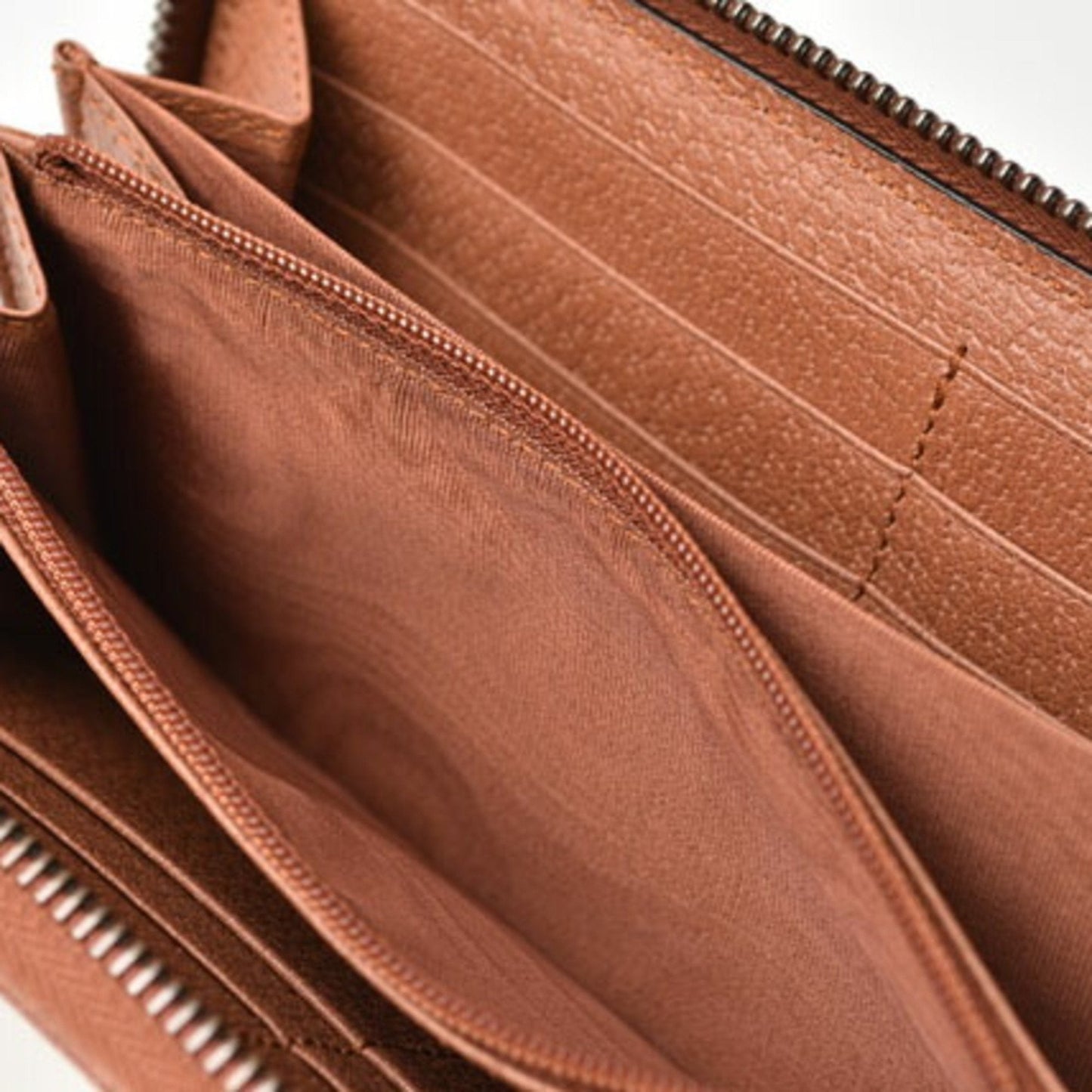 Luxury Gucci Trending 2025 Continental