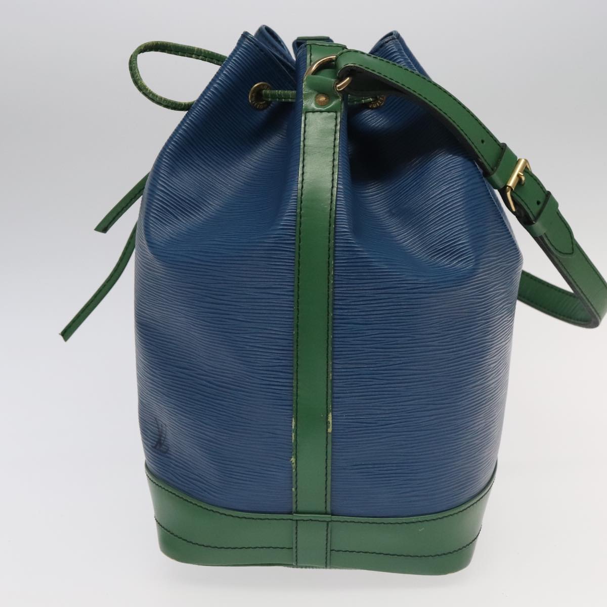 LOUIS VUITTON Epi Noe Shoulder Bag Bicolor Green Blue M44044 LV 96138