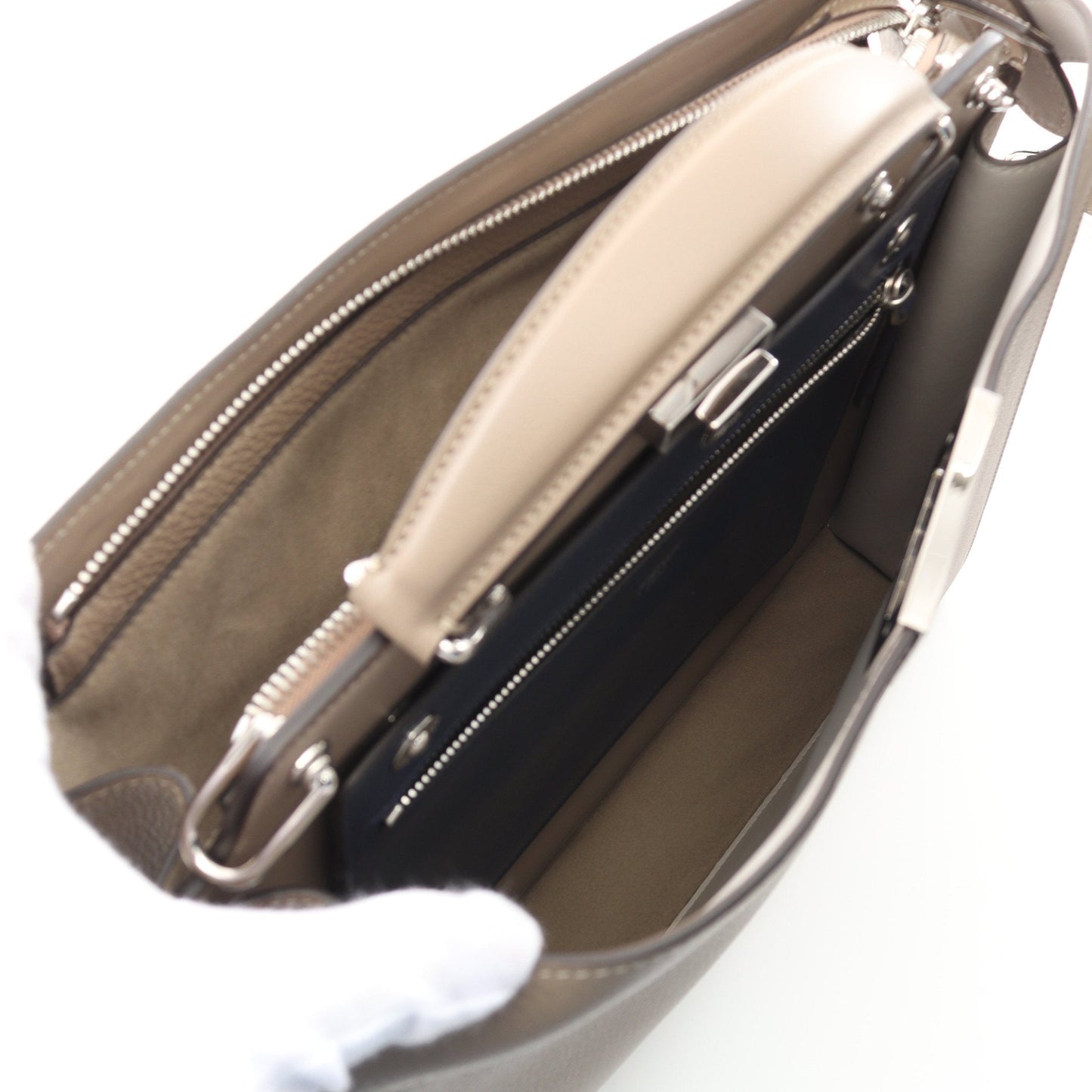 Luxury Fendi Peekaboo Isee u Medium Handbag Leather Gray beige 2WAY