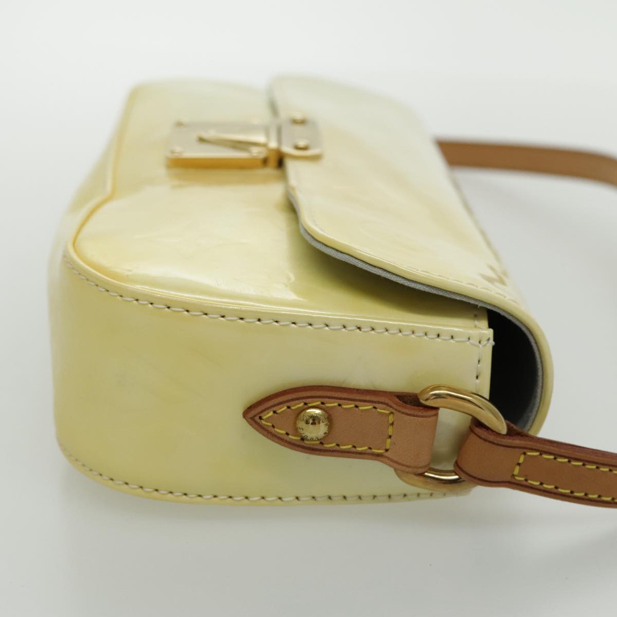 LOUIS VUITTON Monogram Vernis Malibu street Shoulder Bag Perle M91507 96411