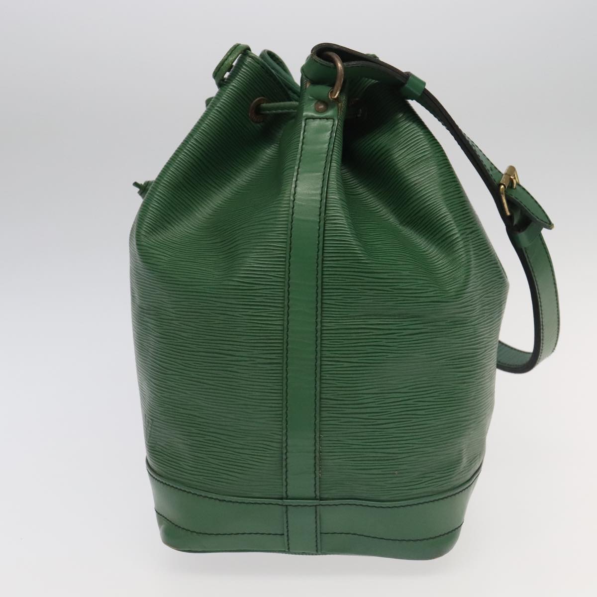 LOUIS VUITTON Epi Noe Shoulder Bag Green M44004 LV 96457