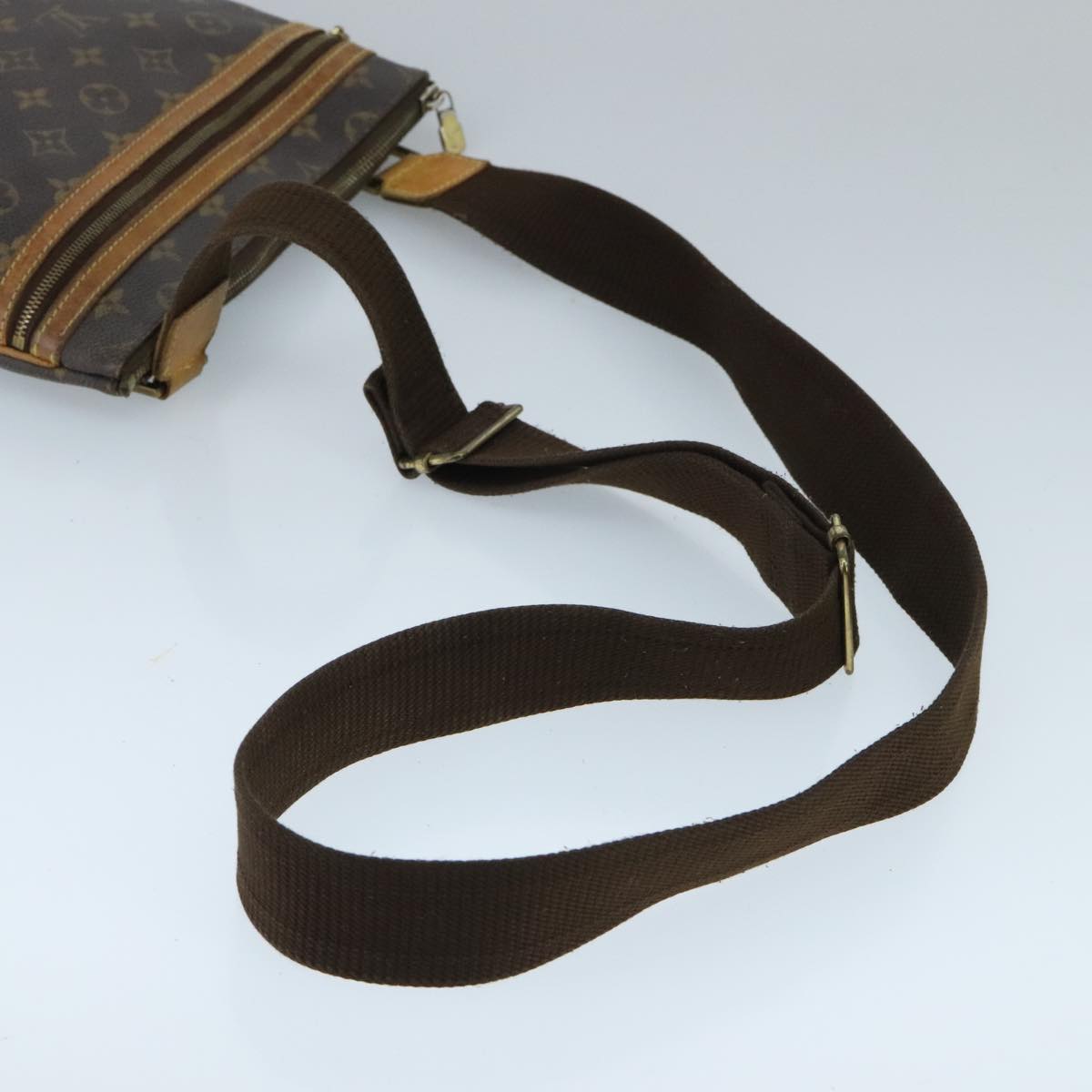 LOUIS VUITTON Monogram Pochette Bosphore Shoulder Bag M40044 LV 96554