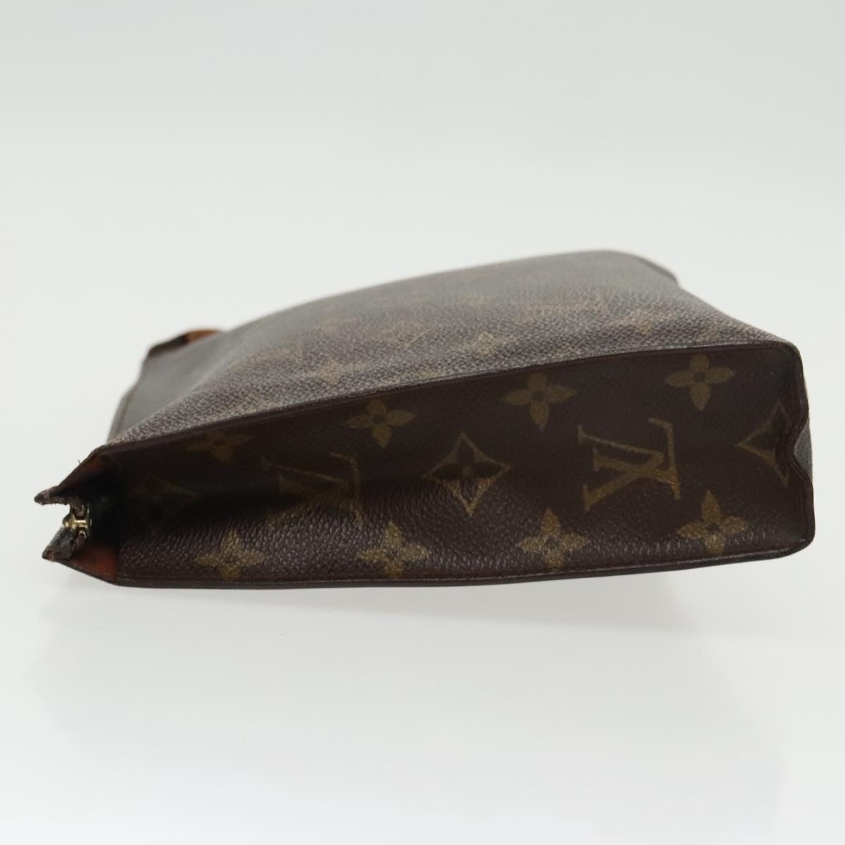 LOUIS VUITTON Monogram Poche Toilette 26 Pouch M47542 LV 96681