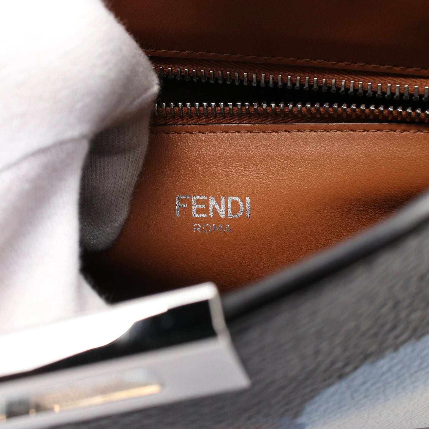 Luxury Fendi Peekaboo ISeeU Isee u X-Cross Handbag Leather Black White Blue 2WAY