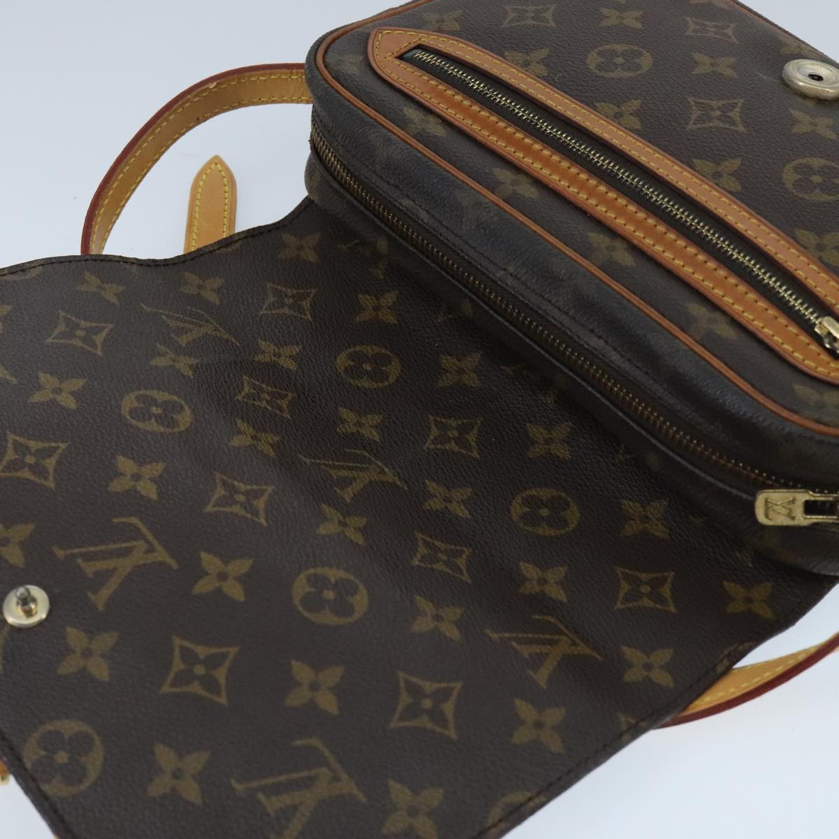 LOUIS VUITTON Monogram Saint Germain Shoulder Bag M51210 LV 96760