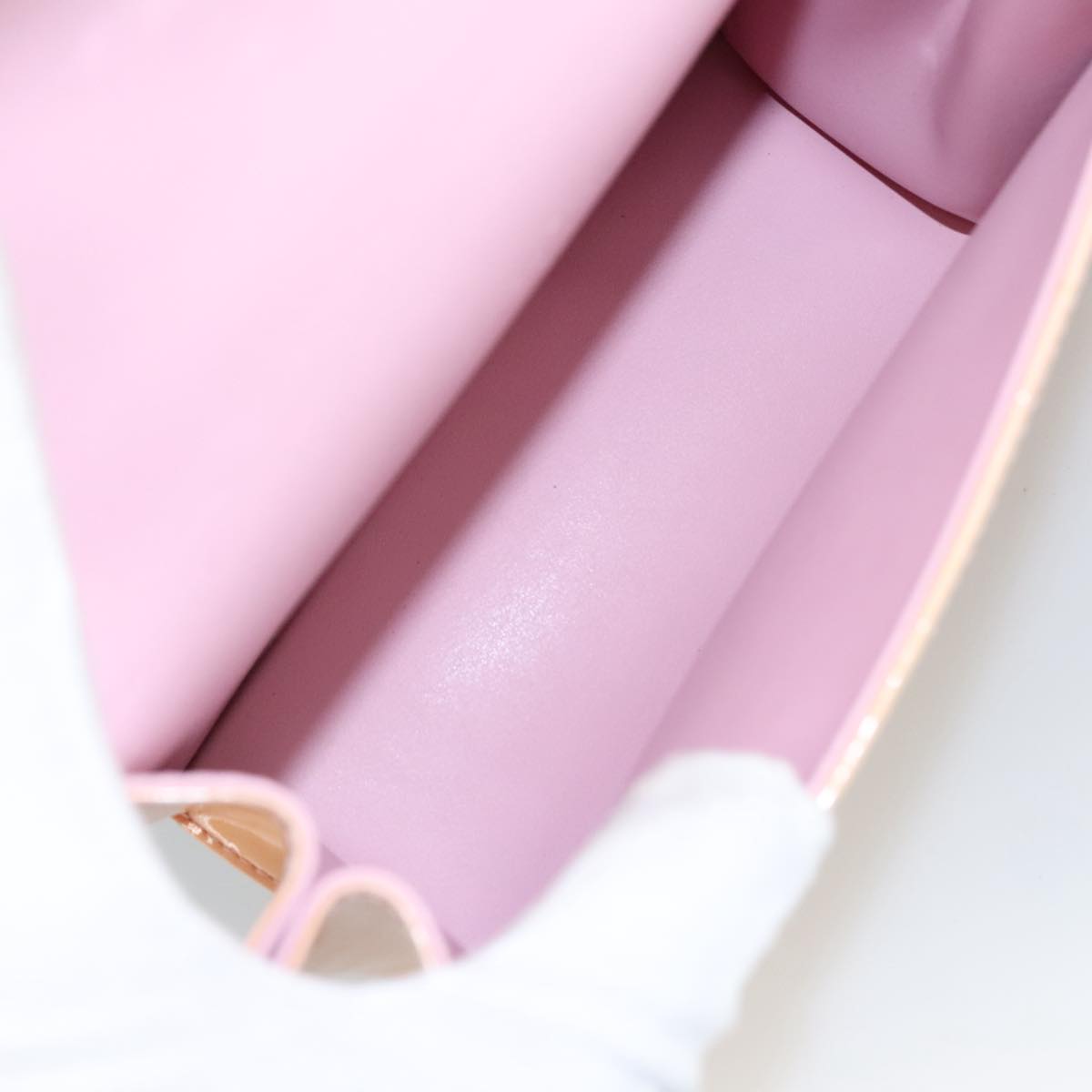 LOUIS VUITTON Vernis Spring Street Hand Bag Marshmallow Pink M91033 96826
