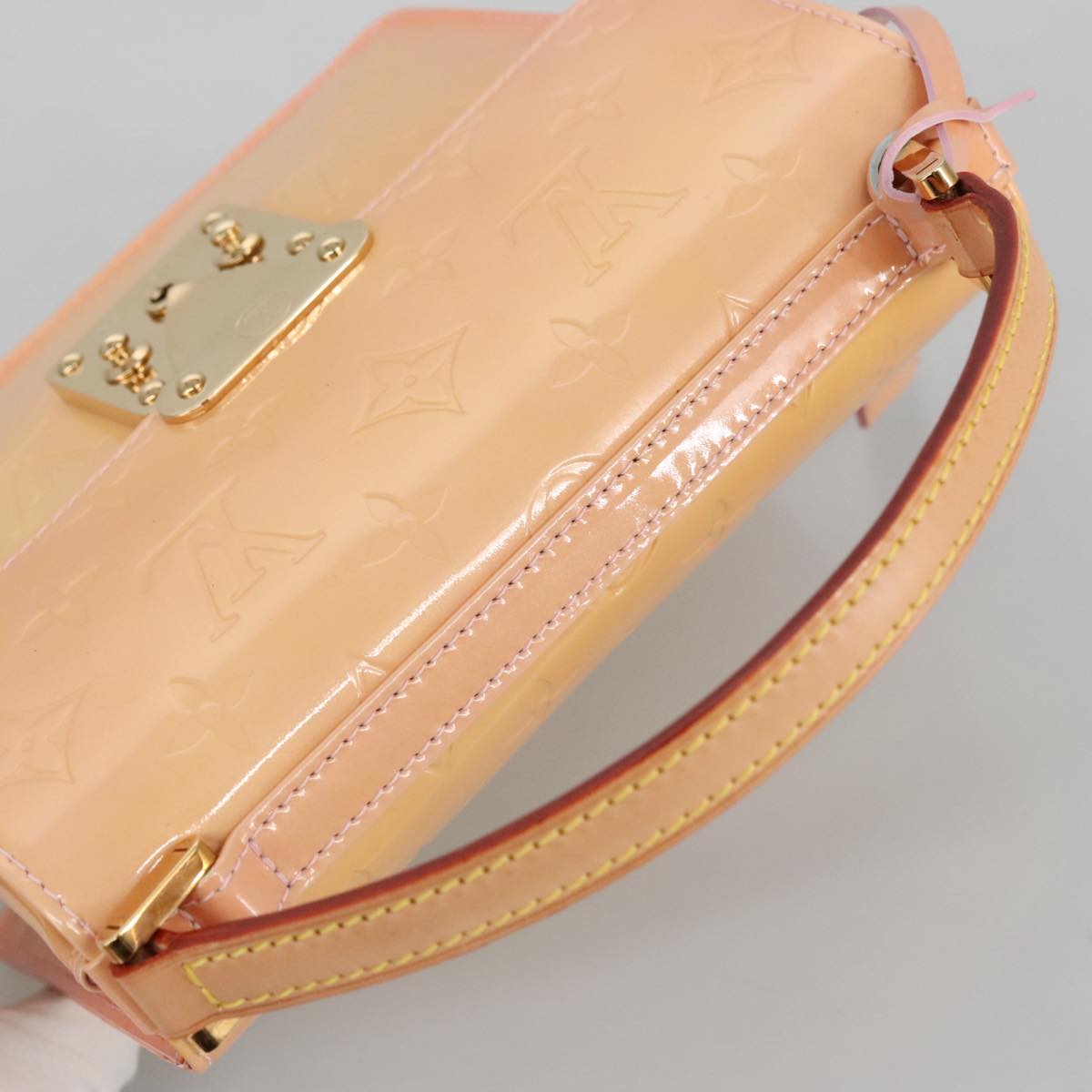 LOUIS VUITTON Vernis Spring Street Hand Bag Marshmallow Pink M91033 96826