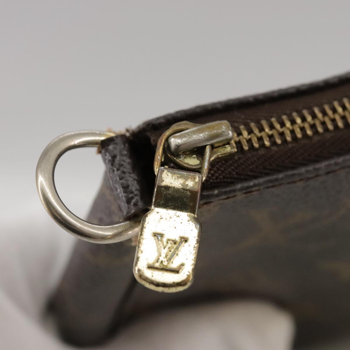 LOUIS VUITTON Monogram Pochette Accessoires Pouch M51980 LV 96836
