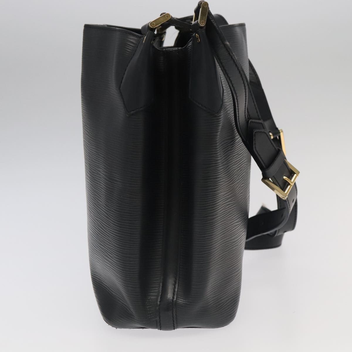 LOUIS VUITTON Epi Mandala MM Shoulder Bag Black M58892 LV 96870