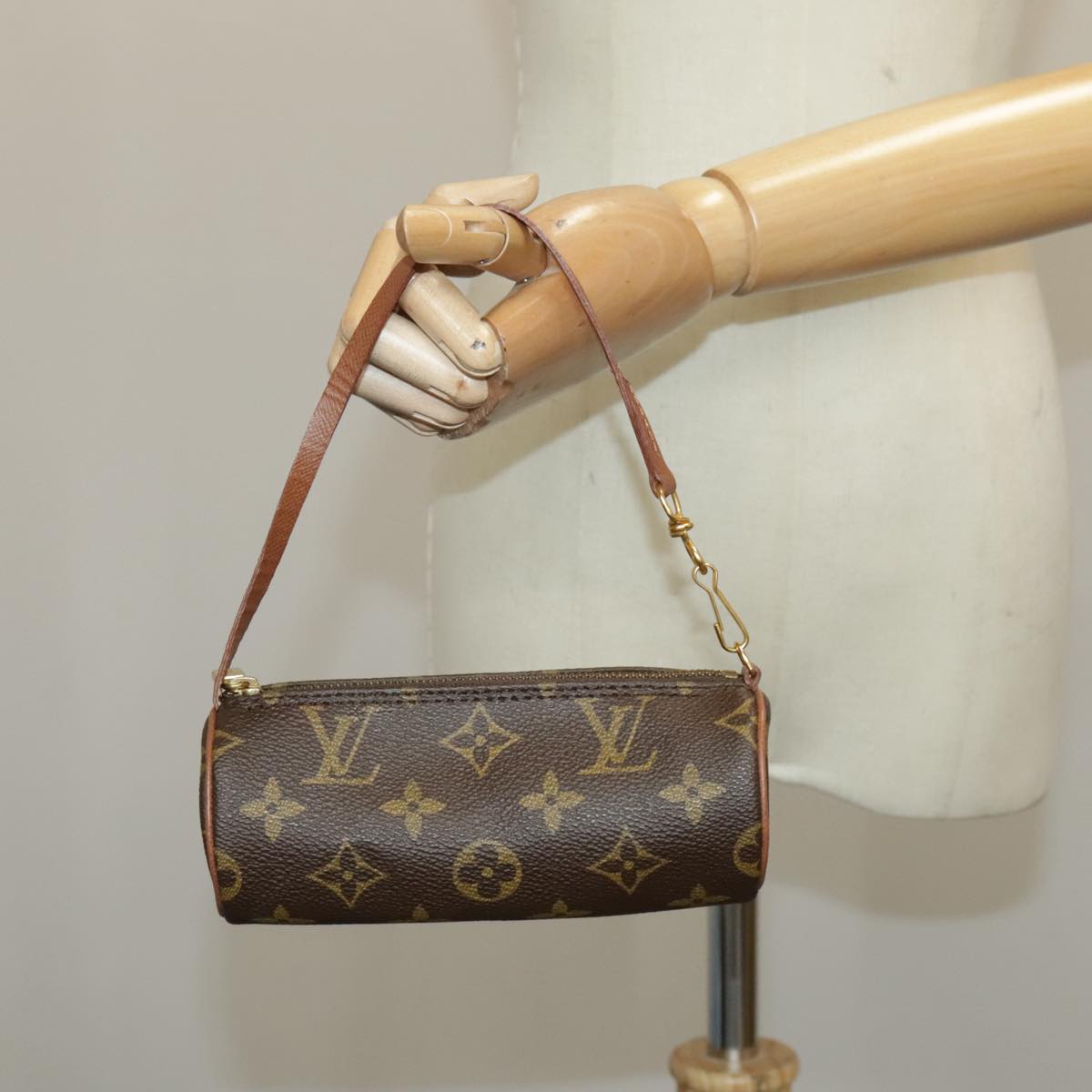 LOUIS VUITTON Monogram Papillon Pouch Pouch LV 96911