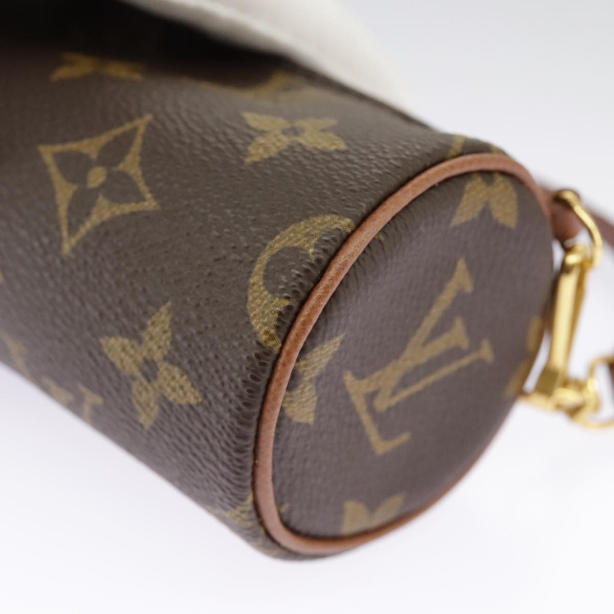 LOUIS VUITTON Monogram Papillon Pouch Pouch LV 96911