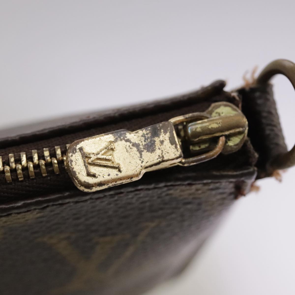LOUIS VUITTON Monogram Pochette Accessoires Pouch M51980 LV 96931
