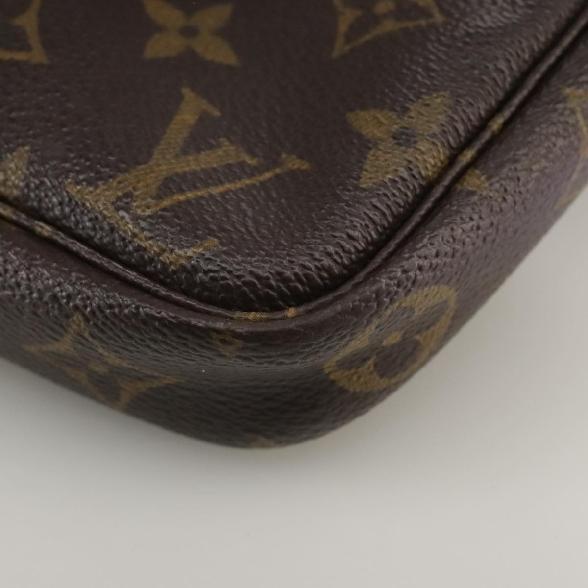 LOUIS VUITTON Monogram Pochette Accessoires Pouch M51980 LV 96931