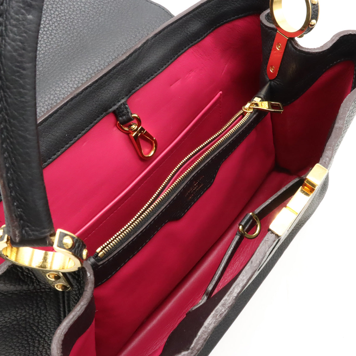 LOUIS VUITTON Louis Vuitton Capsine MM Handbag  Leather Black Black Gold  M48864