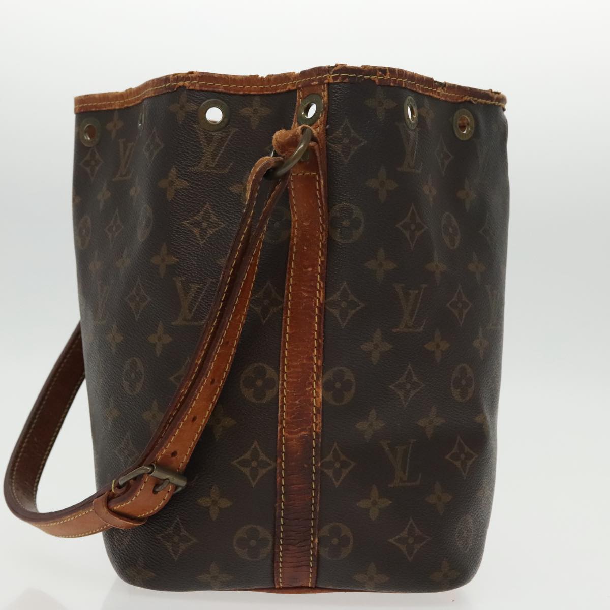 LOUIS VUITTON Monogram Petit Noe Shoulder Bag M42226 LV 97198