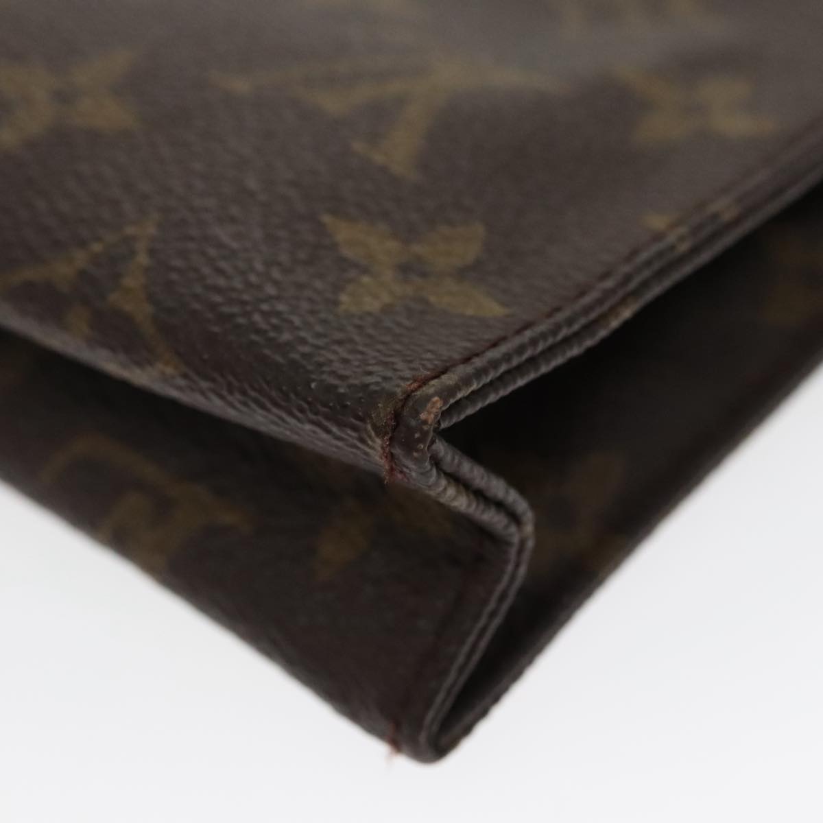 LOUIS VUITTON Monogram Poche Toilette 15 Pouch M47546 LV 97332