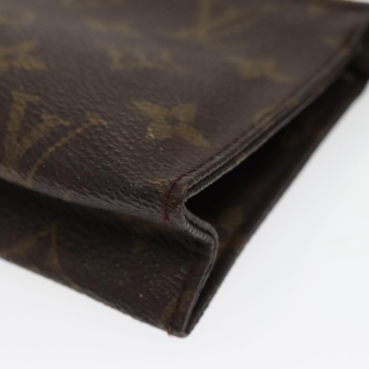 LOUIS VUITTON Monogram Poche Toilette 15 Pouch M47546 LV 97332