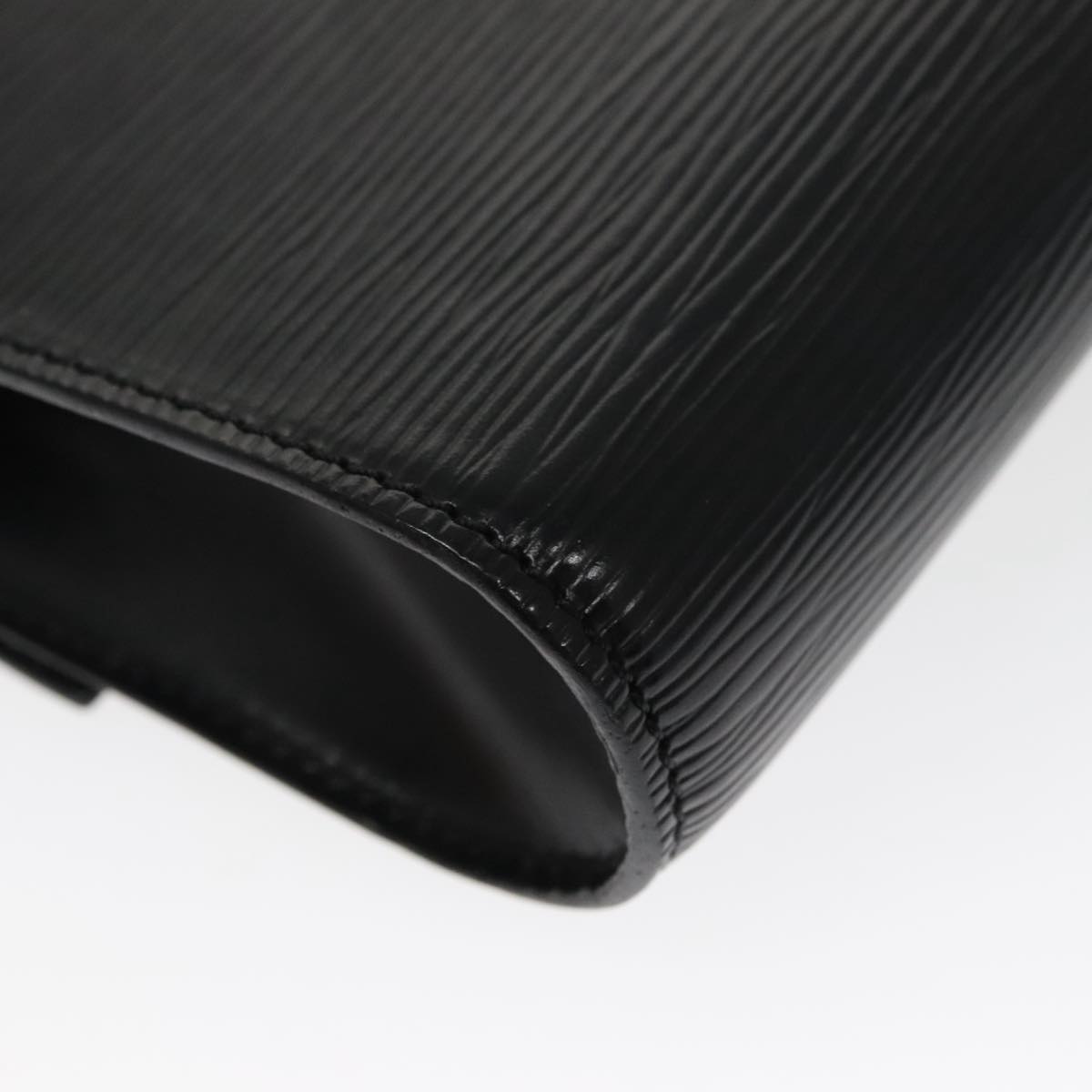 LOUIS VUITTON Epi Chaillot Clutch Bag Black M52542 LV 97378