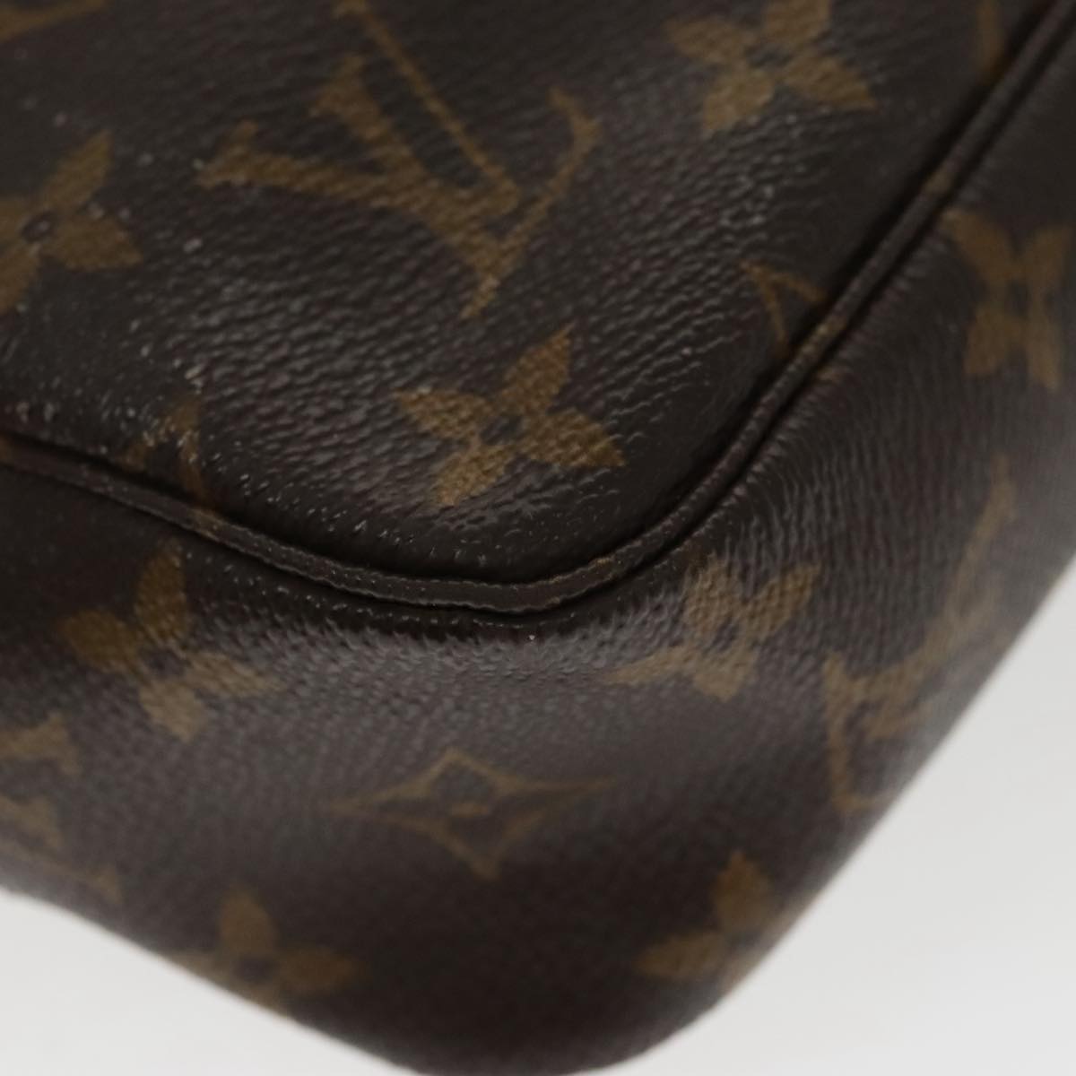 LOUIS VUITTON Monogram Trousse Toilette 23 Clutch Bag M47524 LV 97469