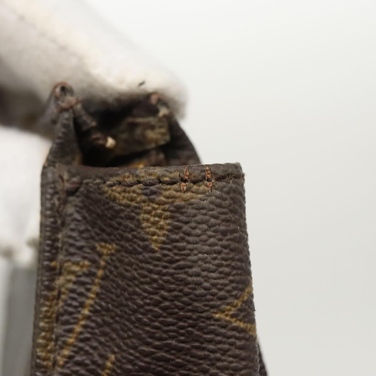 LOUIS VUITTON Monogram Poche Toilette 26 Pouch M47542 LV 97561