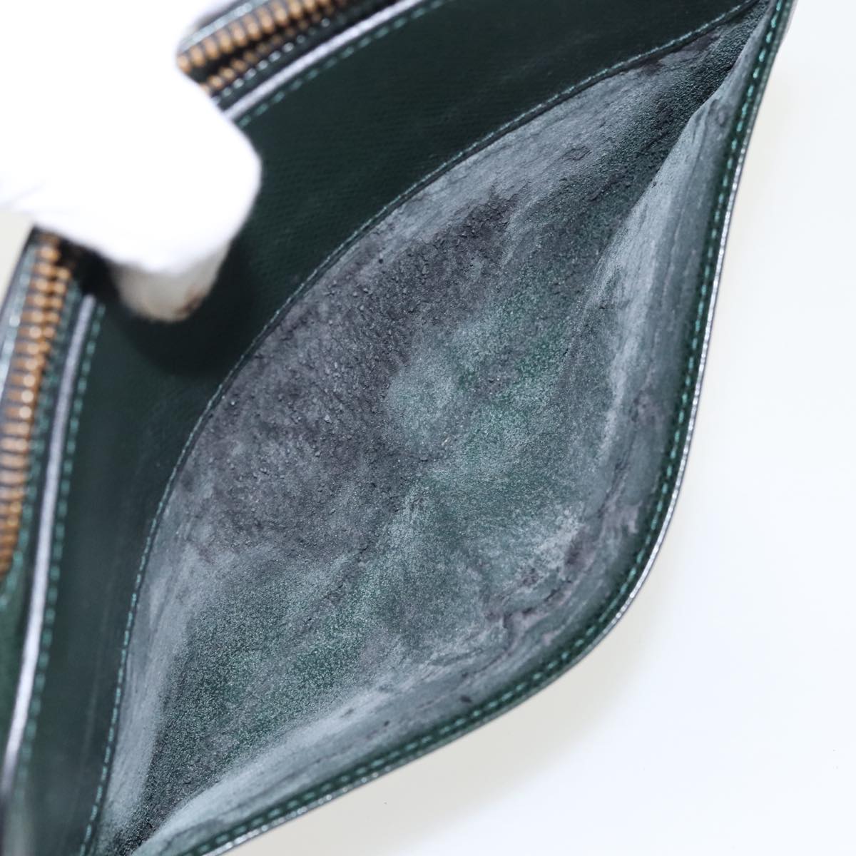 LOUIS VUITTON Taiga Baikal Clutch Bag Epicea M30184 LV 97576