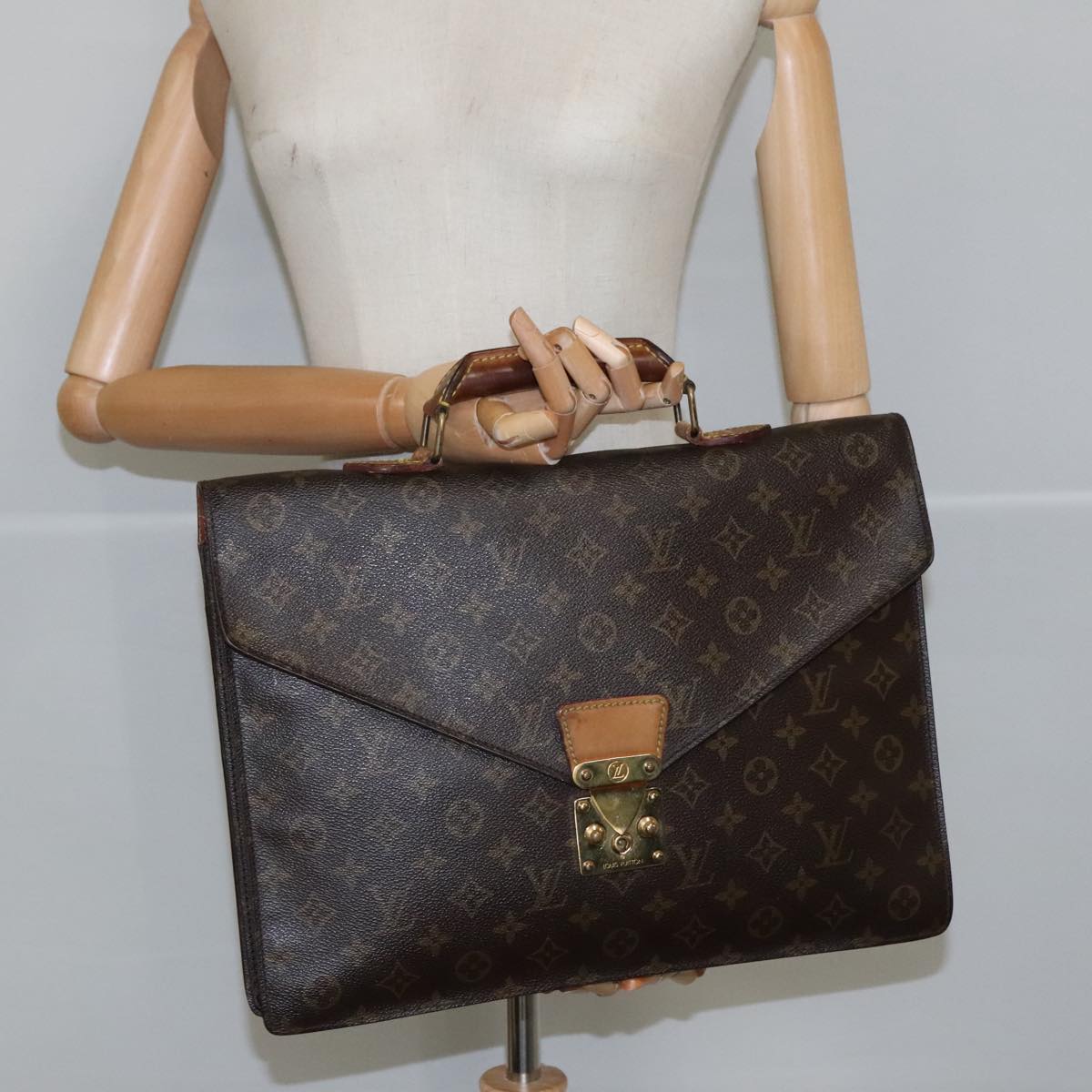LOUIS VUITTON Monogram Serviette Conseiller Briefcase M53331 LV 97584