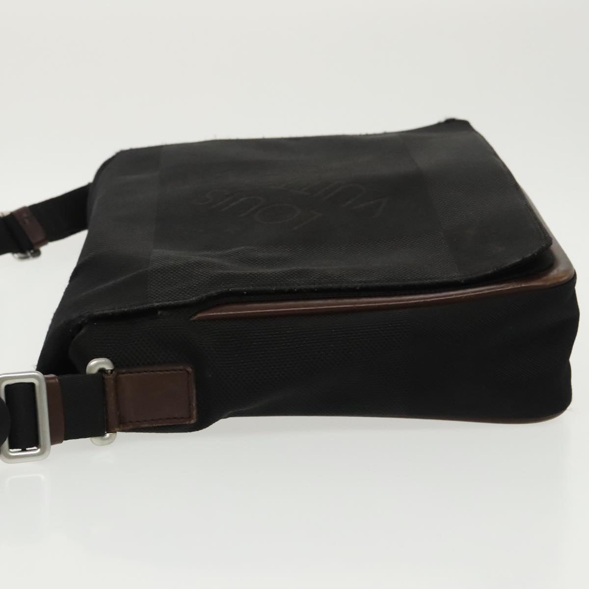 LOUIS VUITTON Damier Geant Messager NM Shoulder Bag Noir M93225 LV 97602