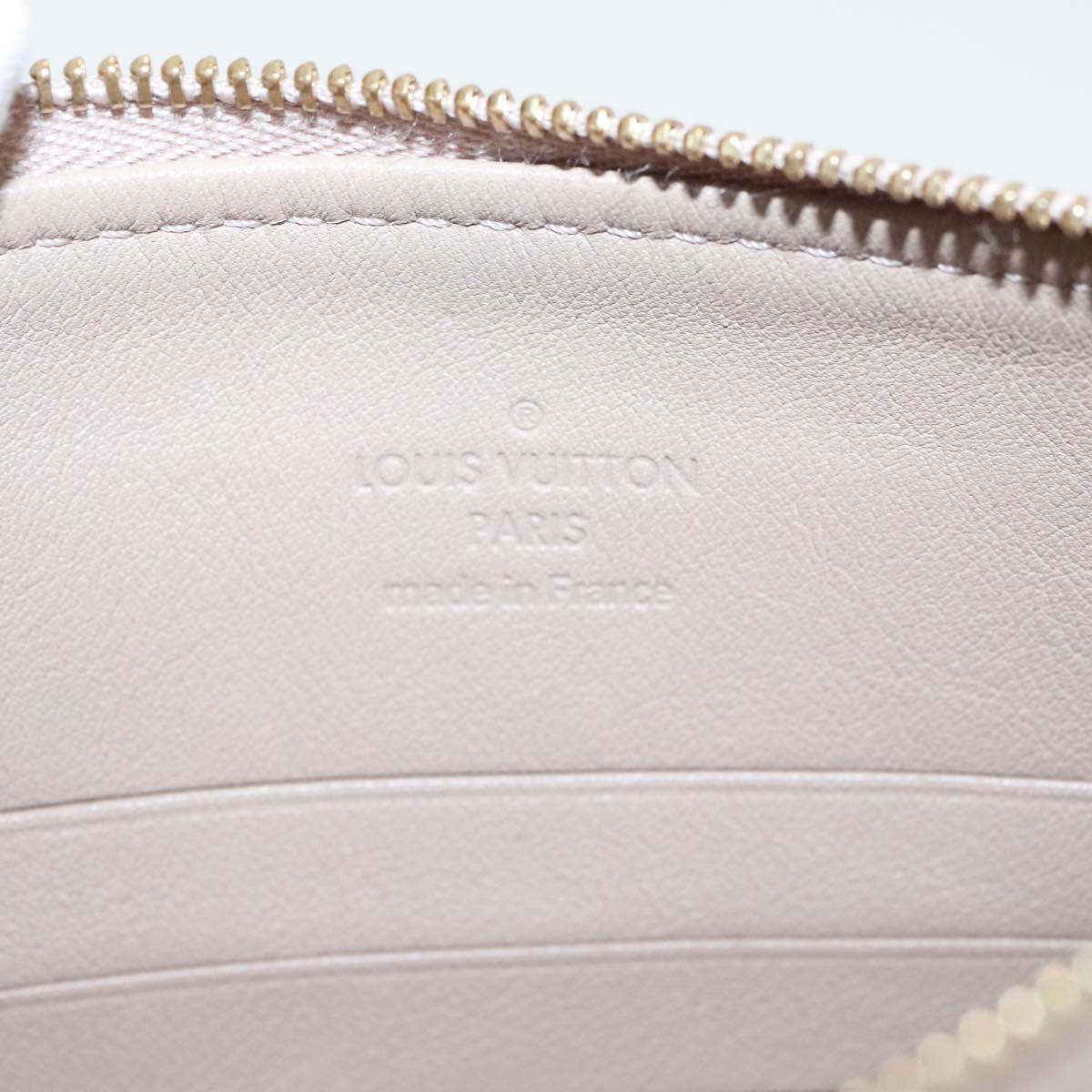 LOUIS VUITTON Mahina Serene PM Pouch Leather Rose M94276 LV 97620