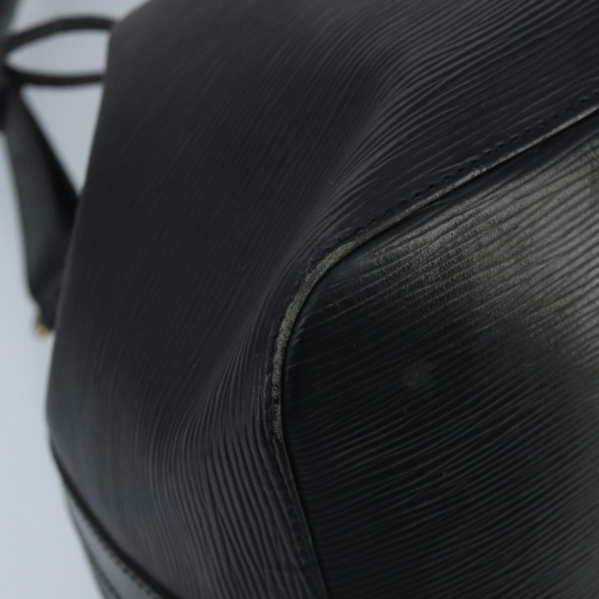 LOUIS VUITTON Epi Petit Noe Shoulder Bag Black M44102 LV 97686
