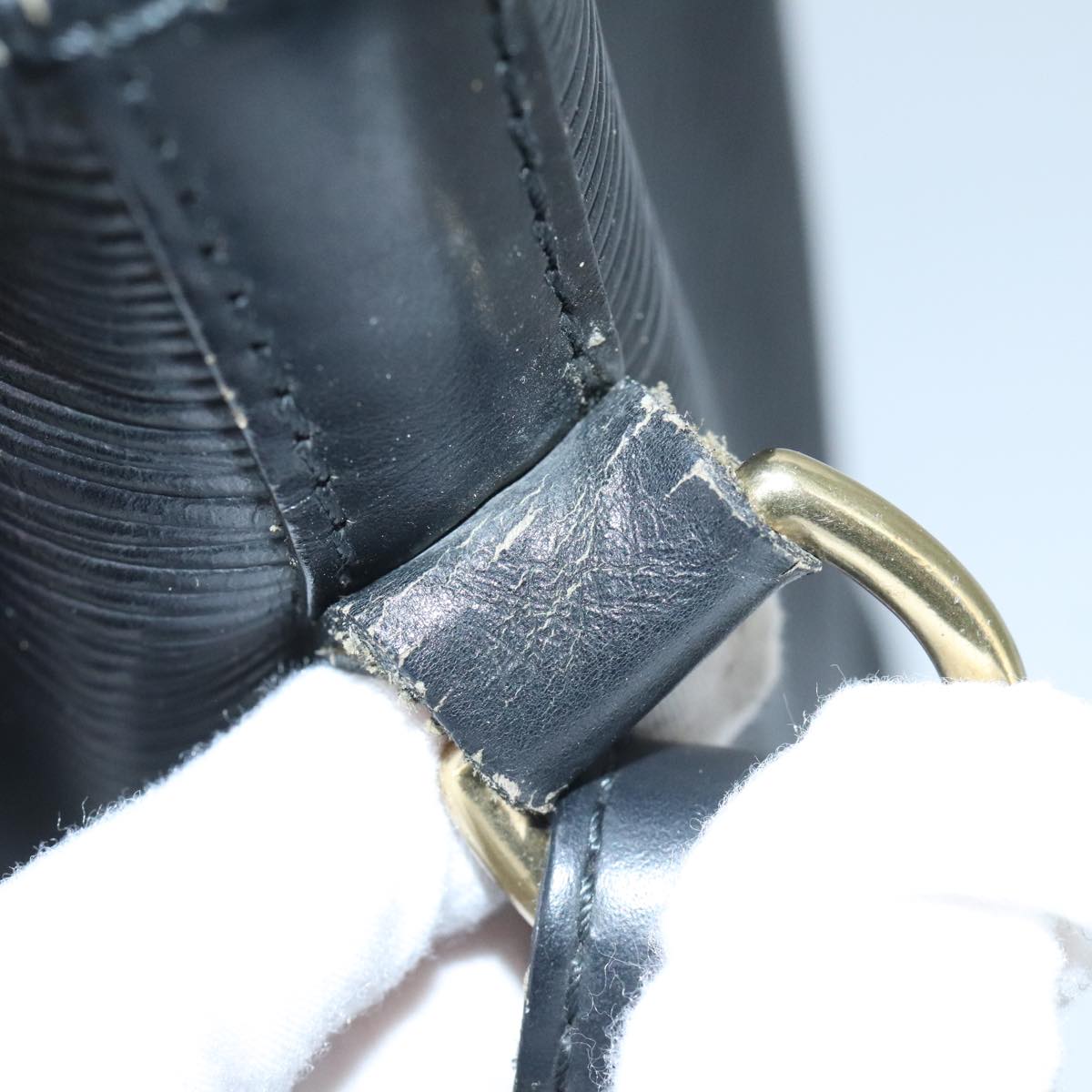 LOUIS VUITTON Epi Petit Noe Shoulder Bag Black M44102 LV 97686