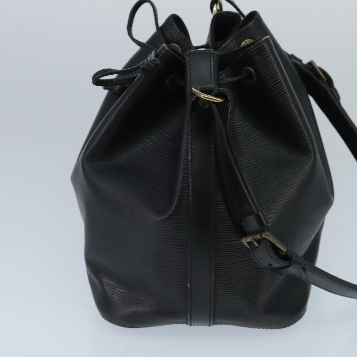 LOUIS VUITTON Epi Petit Noe Shoulder Bag Black M44102 LV 97686