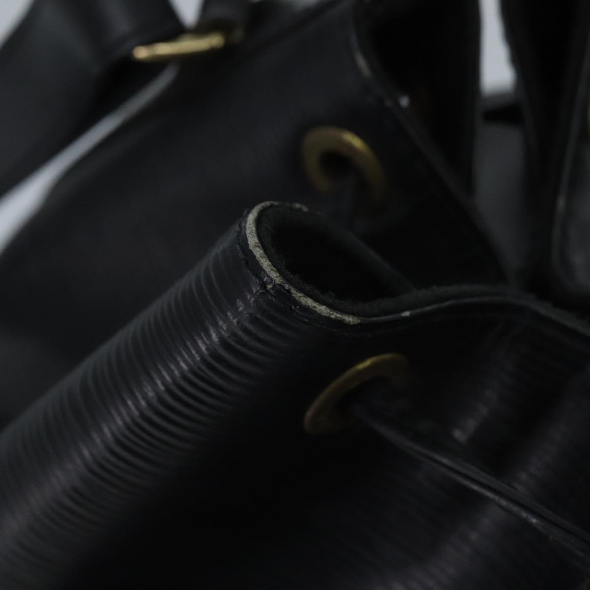 LOUIS VUITTON Epi Petit Noe Shoulder Bag Black M44102 LV 97686