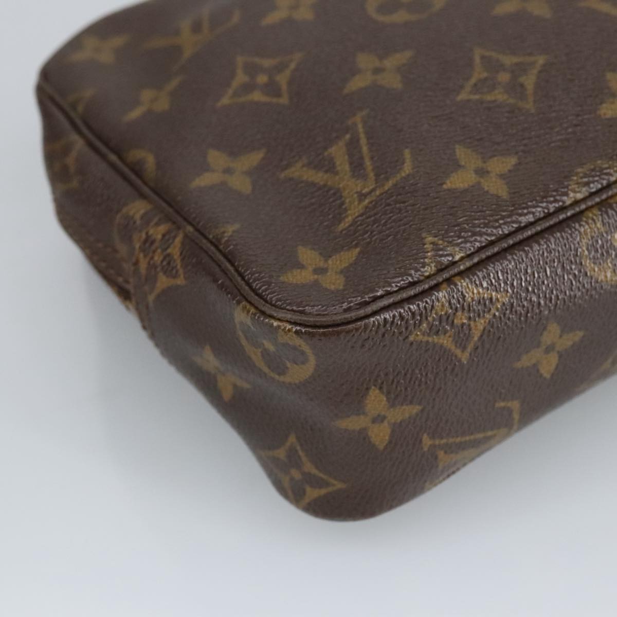 LOUIS VUITTON Monogram Trousse Toilette 23 Clutch Bag M47524 LV 97701