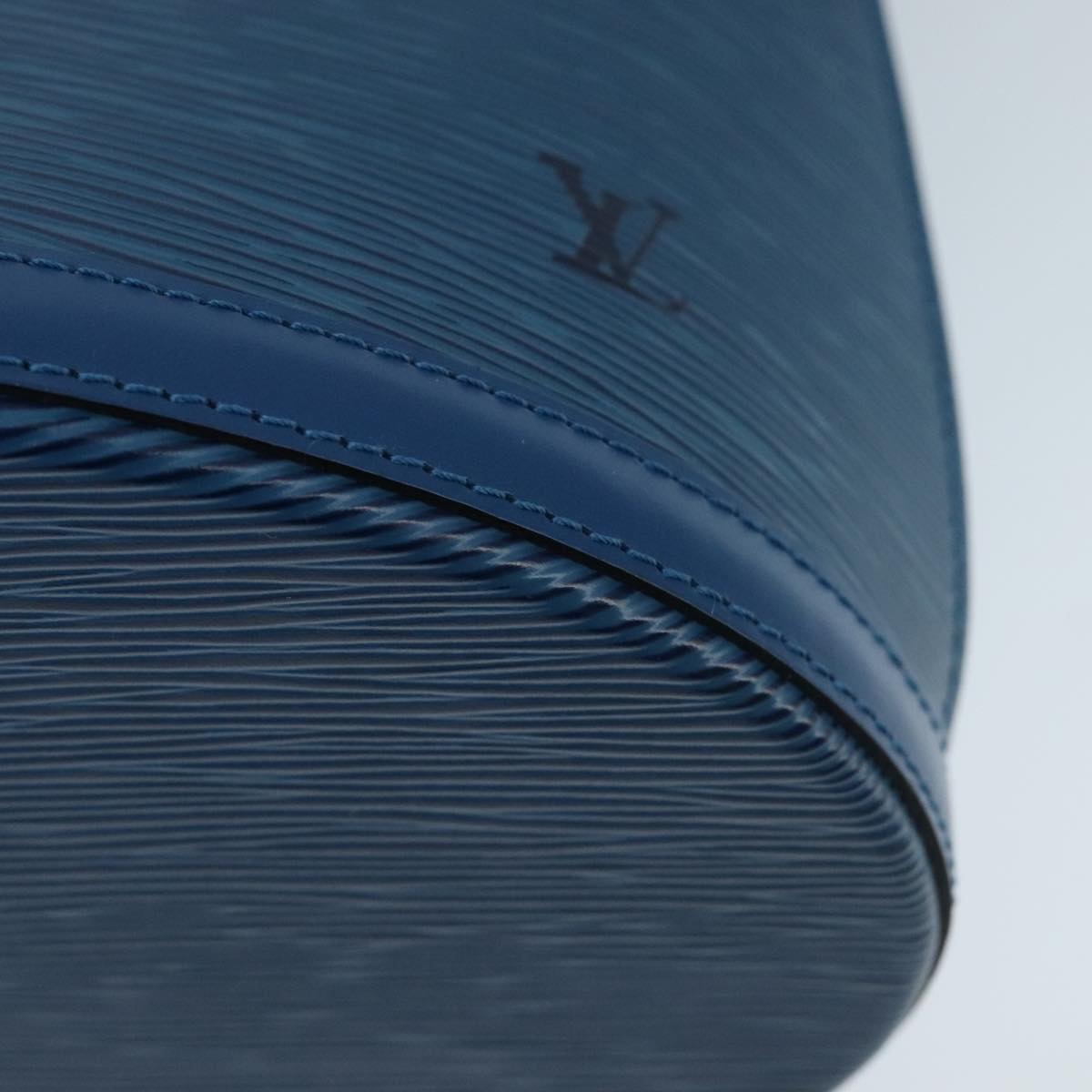 LOUIS VUITTON Epi Cluny Shoulder Bag Blue M52255 LV 97727