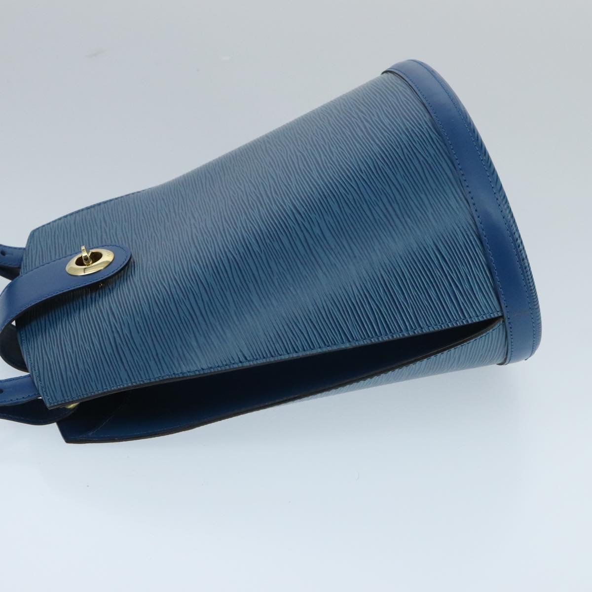 LOUIS VUITTON Epi Cluny Shoulder Bag Blue M52255 LV 97727