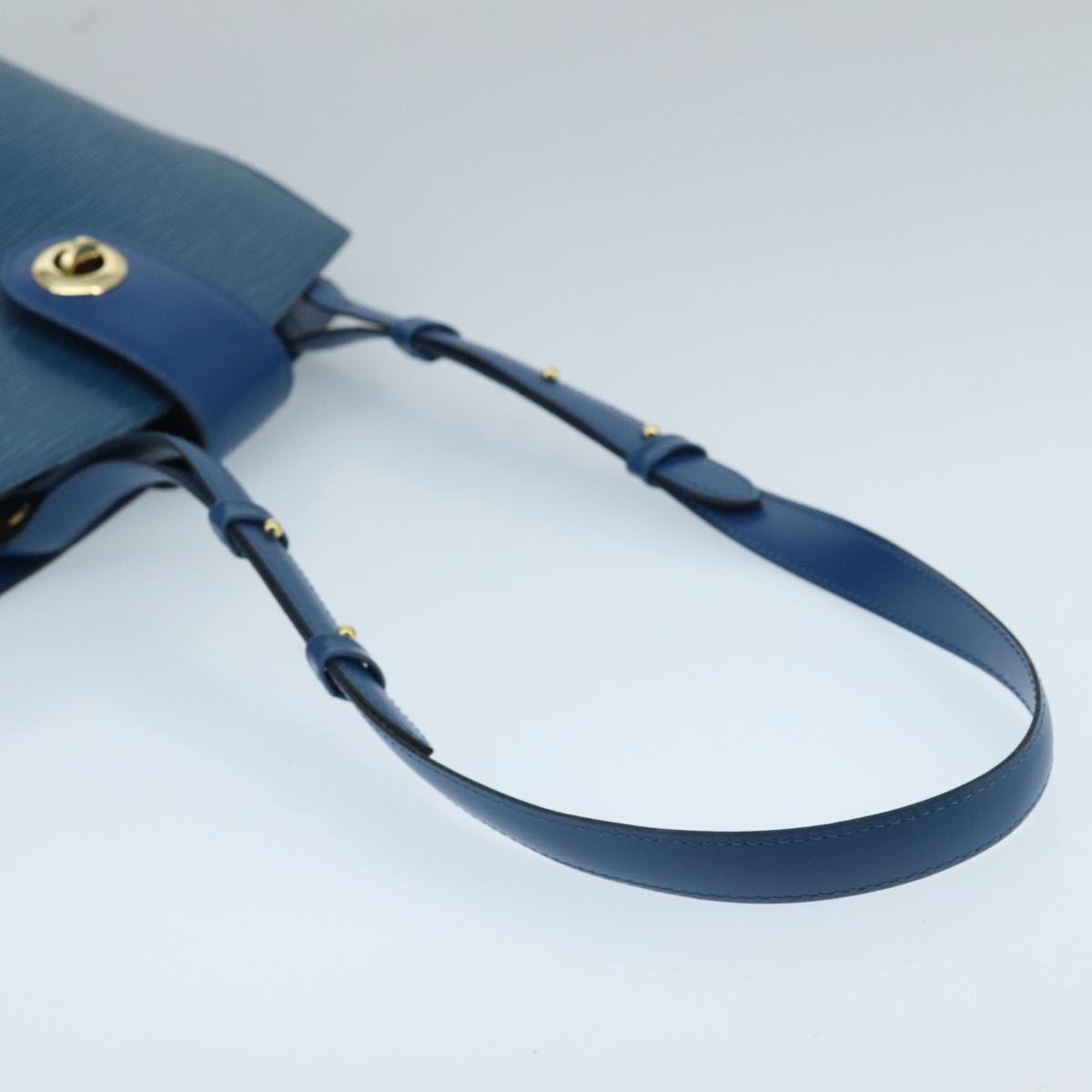 LOUIS VUITTON Epi Cluny Shoulder Bag Blue M52255 LV 97727