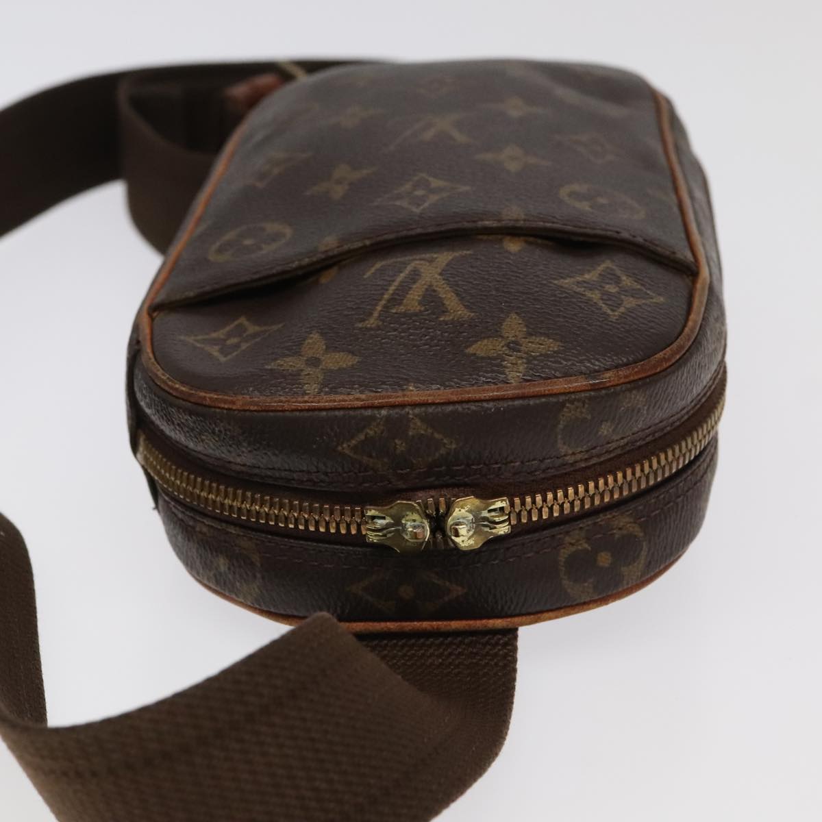 LOUIS VUITTON Monogram Pochette Gange Shoulder Bag M51870 LV 97801