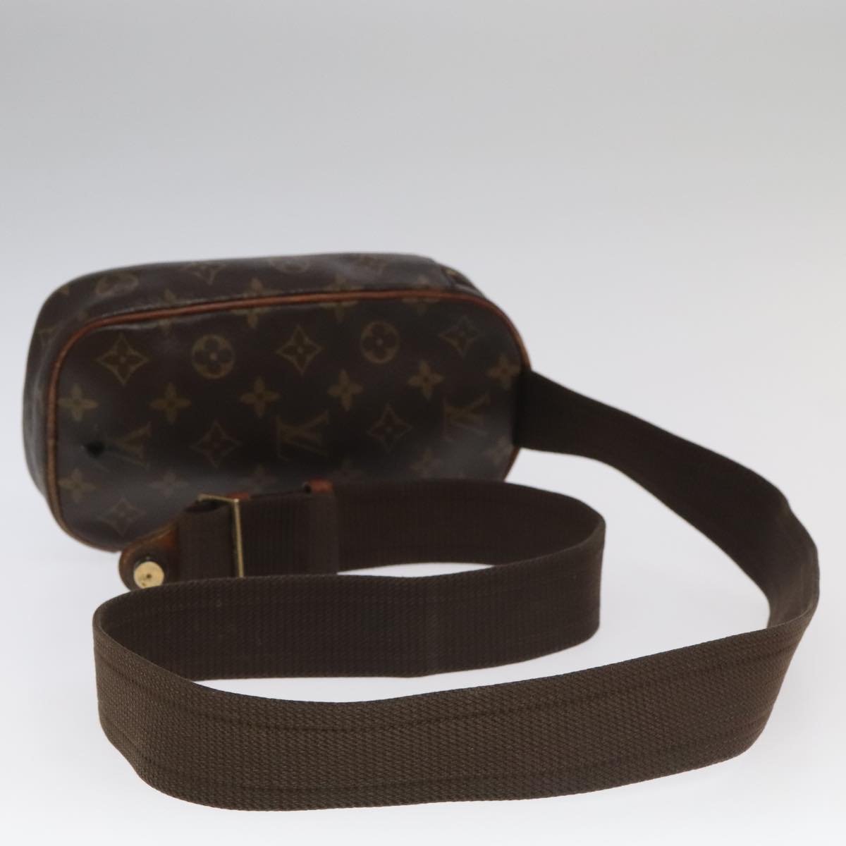 LOUIS VUITTON Monogram Pochette Gange Shoulder Bag M51870 LV 97801