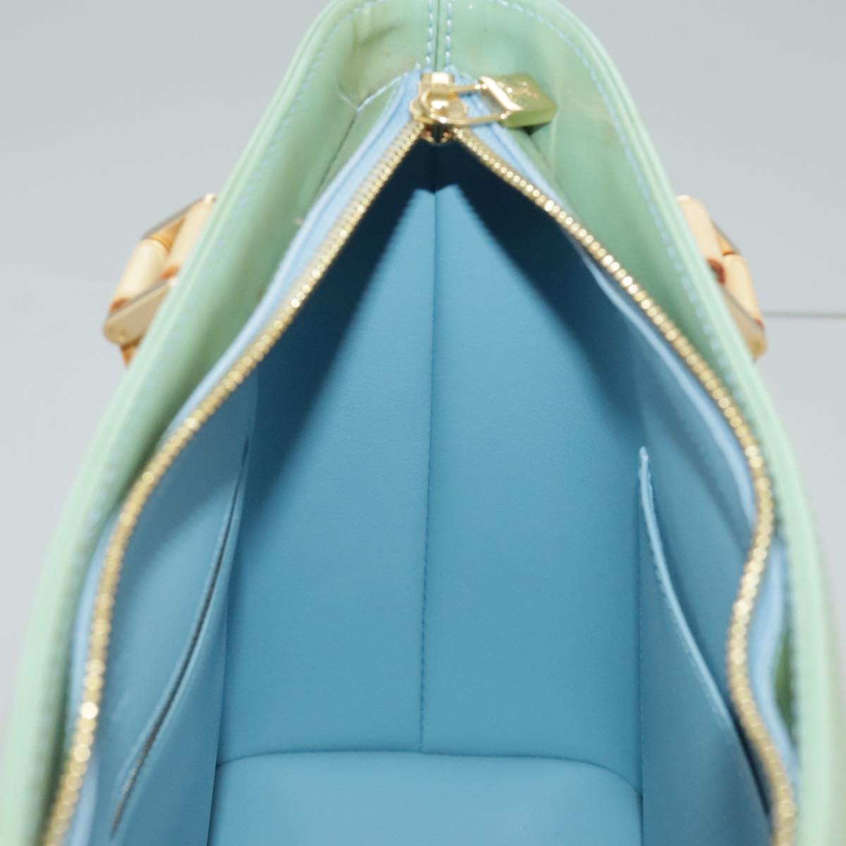 LOUIS VUITTON Monogram Vernis Houston Hand Bag Baby Blue M91005 LV 97842