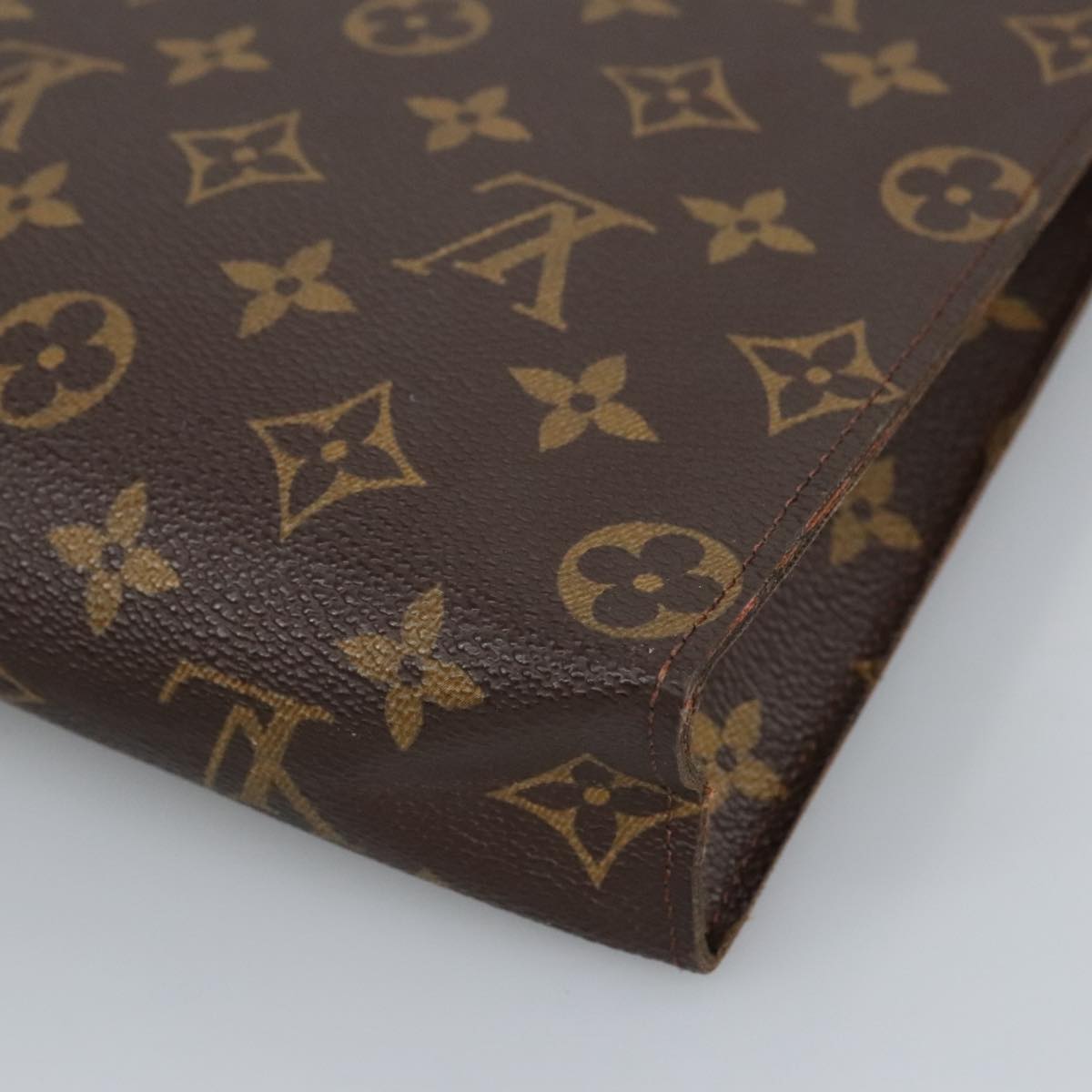 LOUIS VUITTON Monogram Poche Toilette 26 Pouch M47542 LV 97872