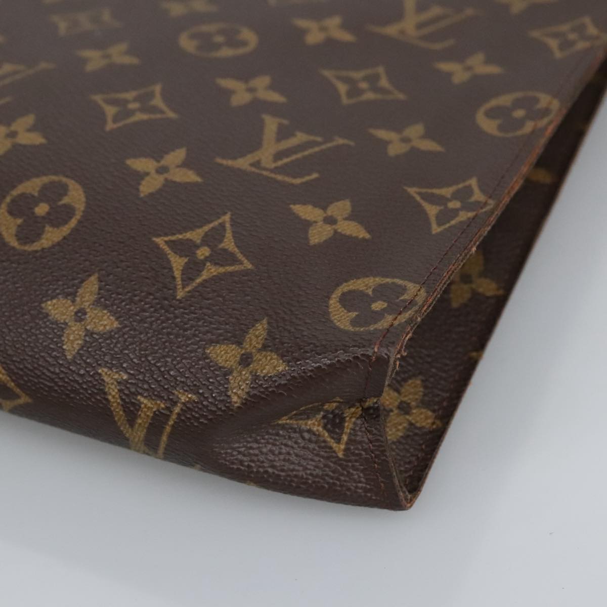 LOUIS VUITTON Monogram Poche Toilette 26 Pouch M47542 LV 97872