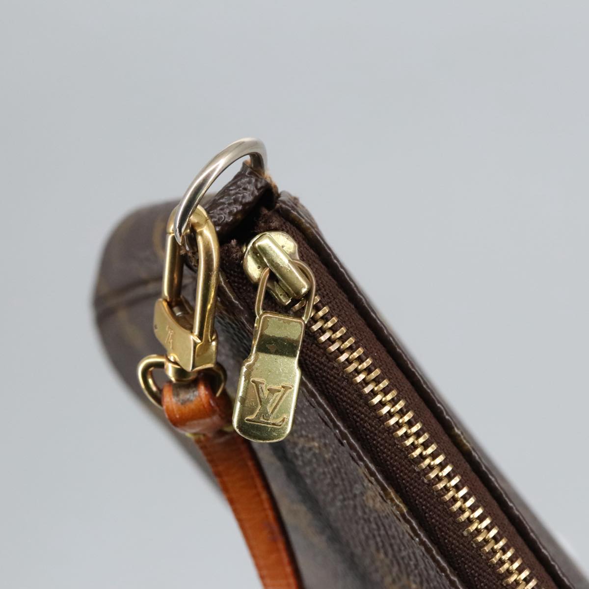 LOUIS VUITTON Monogram Pochette Accessoires Pouch M51980 LV 97900